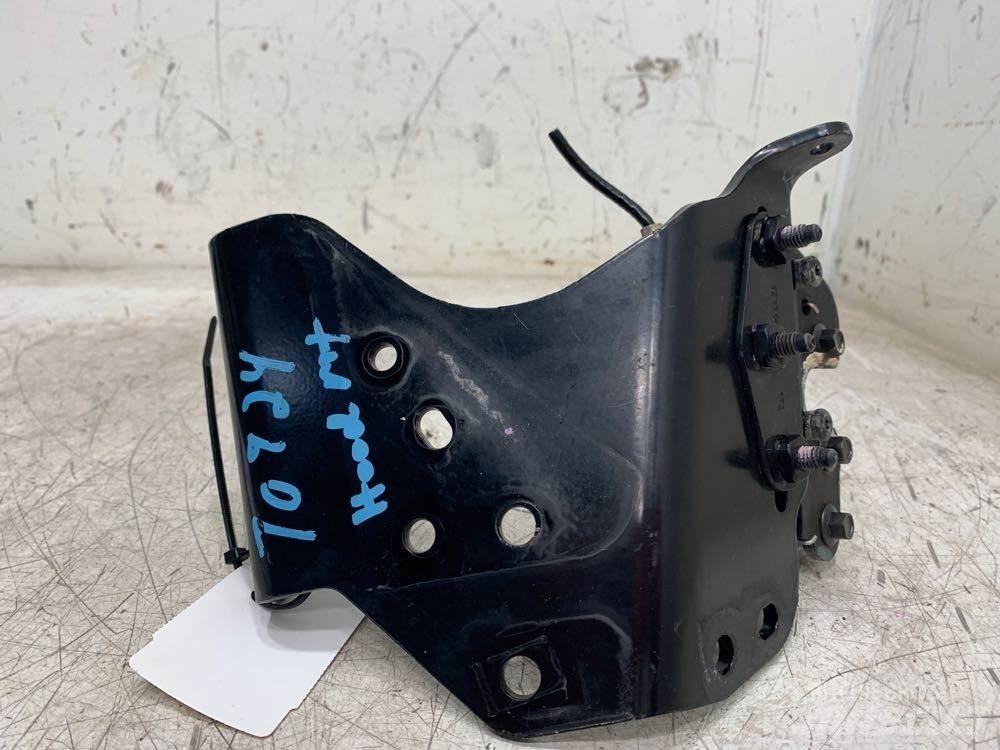 Volvo VNL 运输工具-其他