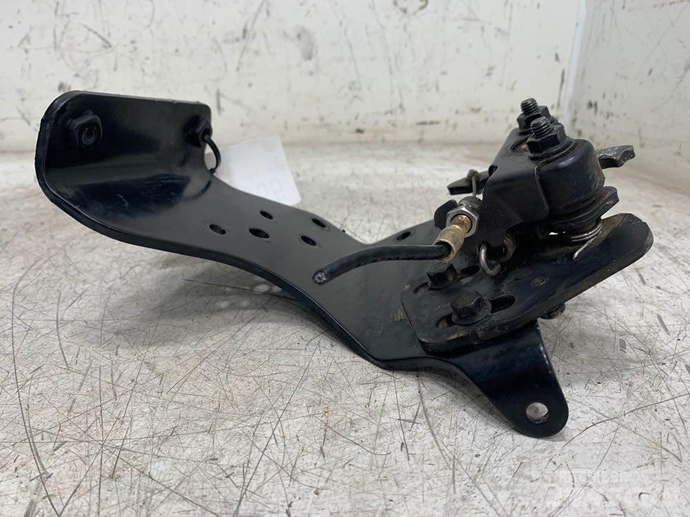 Volvo VNL 运输工具-其他