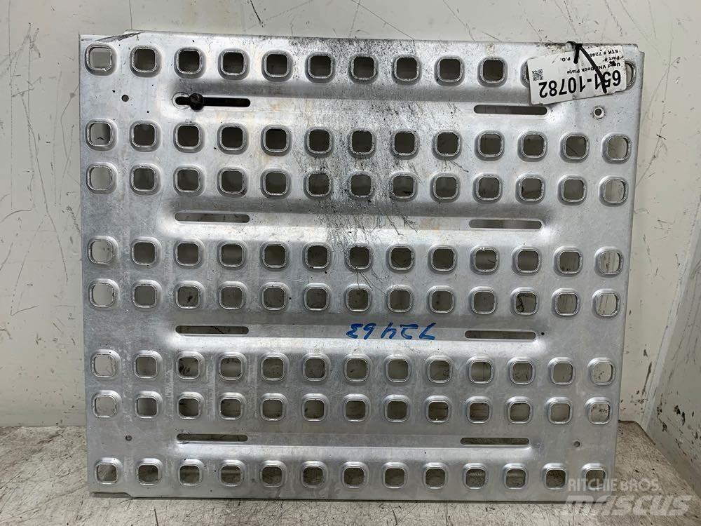 Volvo VNL 运输工具-其他