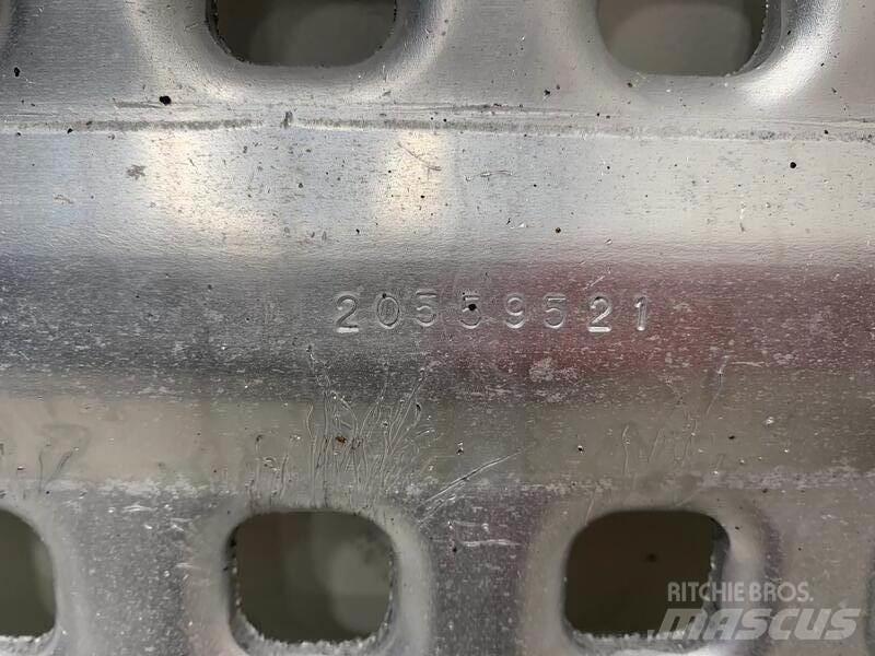 Volvo VNL 运输工具-其他