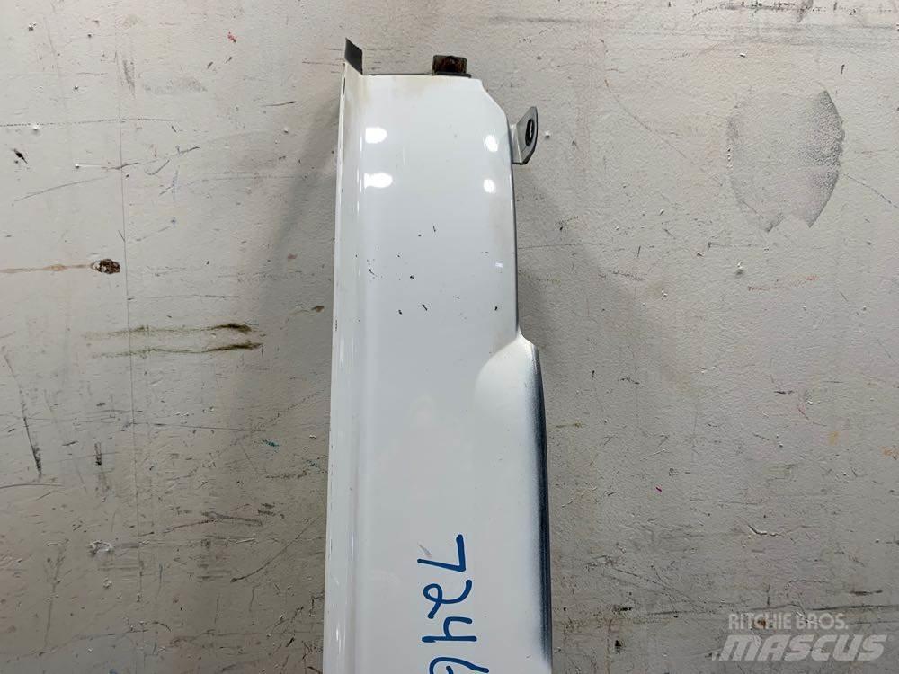 Volvo VNL 驾驶室与内部
