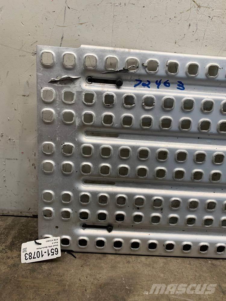 Volvo VNL 运输工具-其他