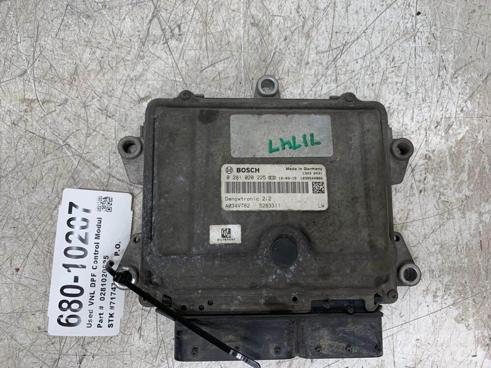 Volvo VNL 运输工具-其他