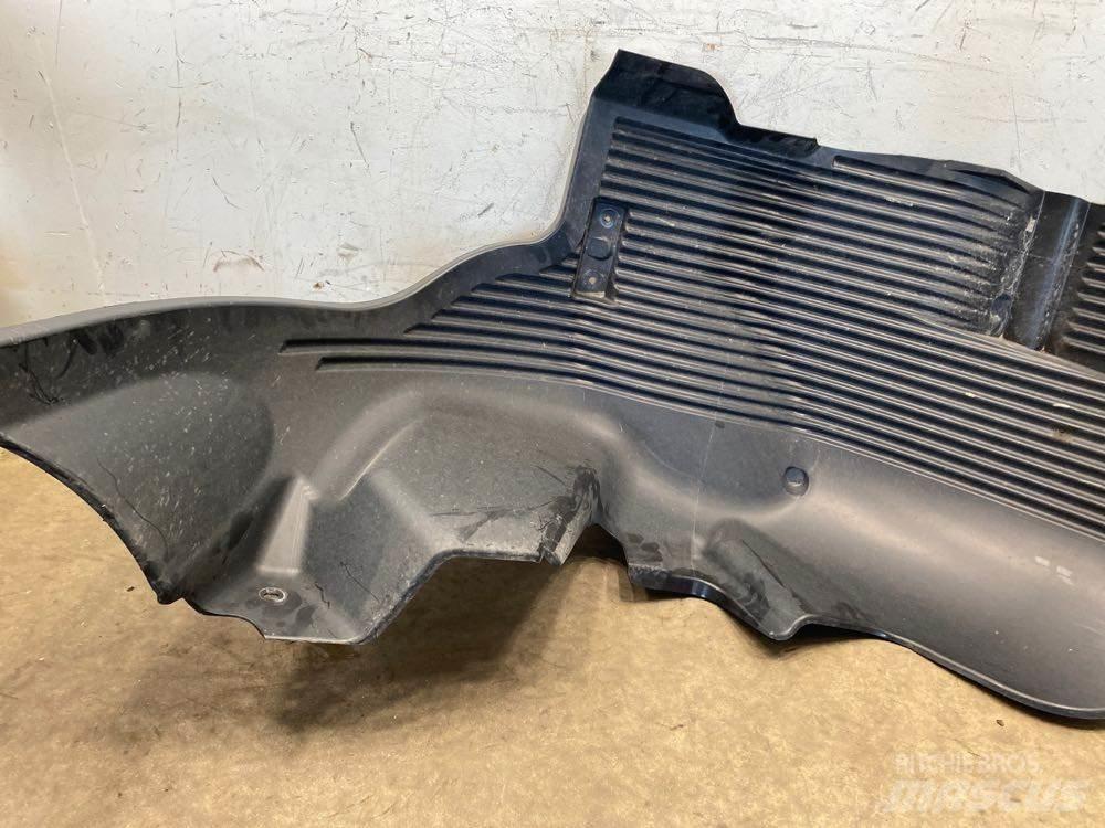 Volvo VNL 运输工具-其他