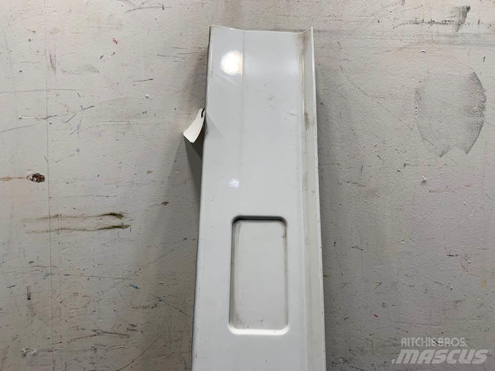 Volvo VNL 驾驶室与内部