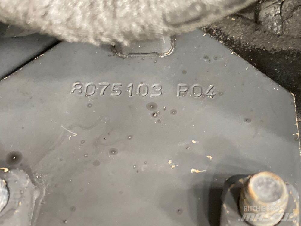 Volvo VNL 运输工具-其他
