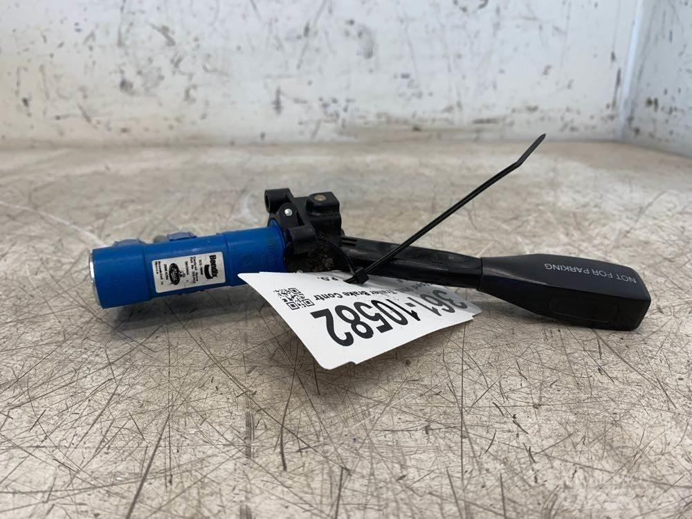 Volvo VNL 运输工具-其他