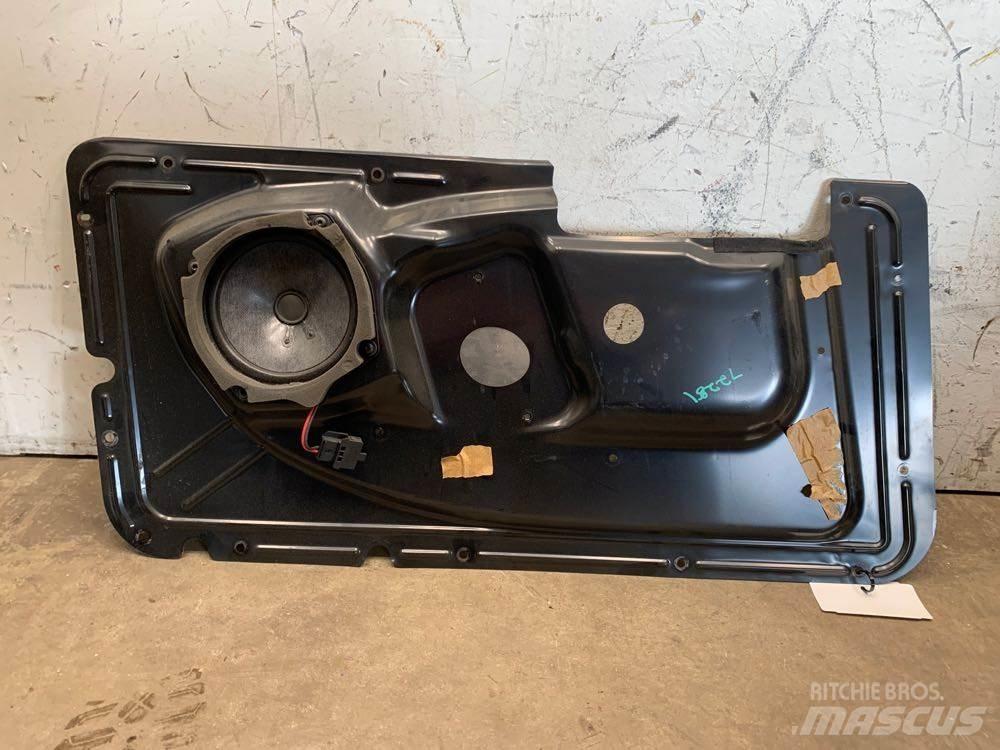 Volvo VNL 运输工具-其他