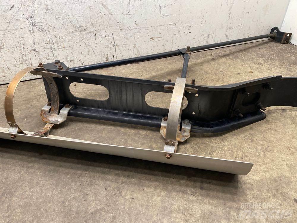 Volvo VNL 运输工具-其他