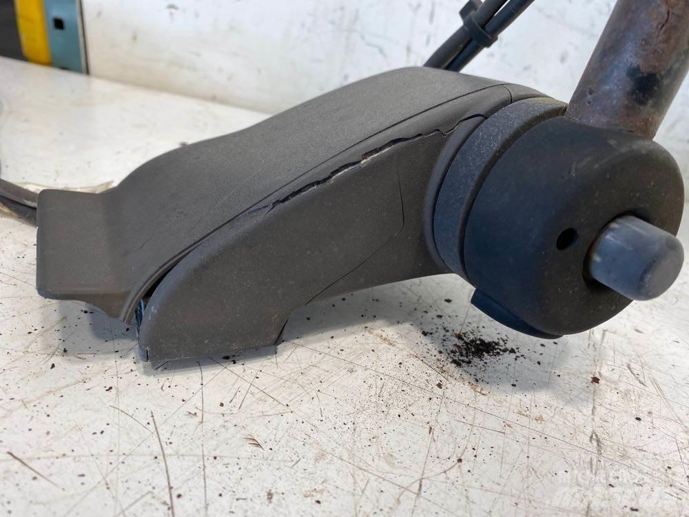 Volvo VNL 运输工具-其他
