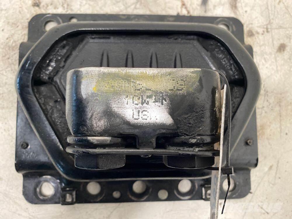 Volvo VNL 运输工具-其他