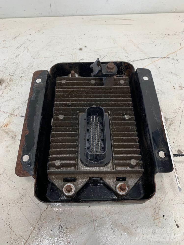 Volvo VNL 运输工具-其他