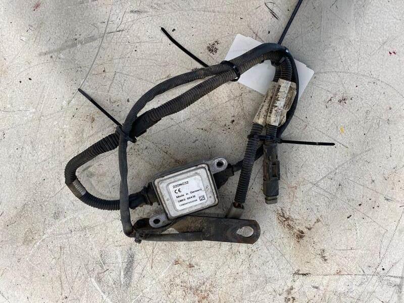 Volvo VNL 运输工具-其他