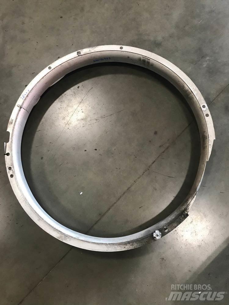 Volvo VNL 运输工具-其他