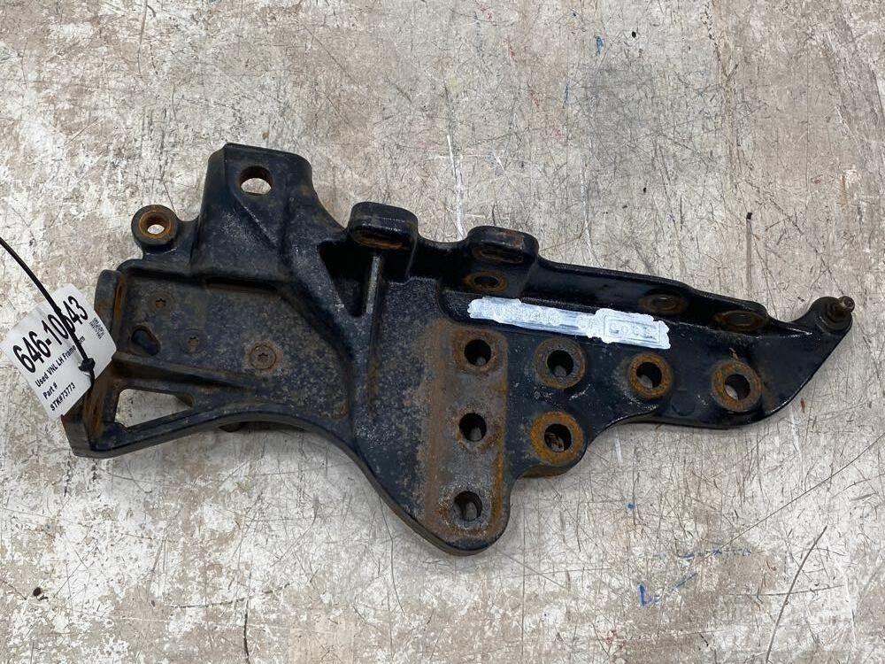 Volvo VNL 运输工具-其他