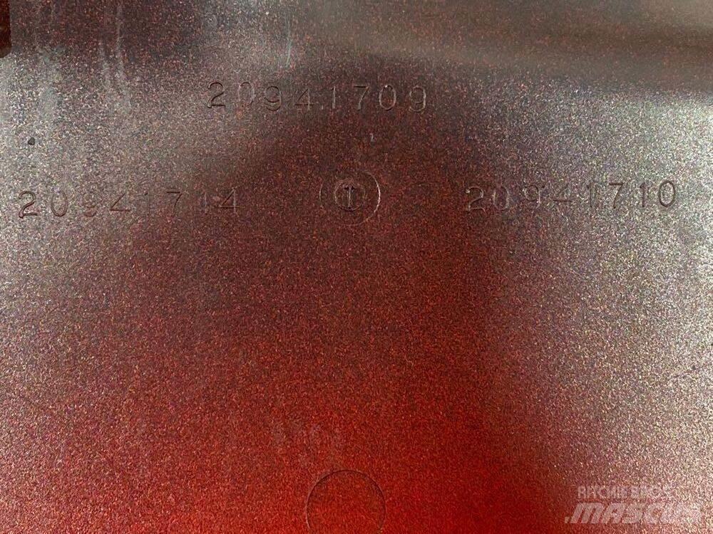 Volvo VNL 驾驶室与内部