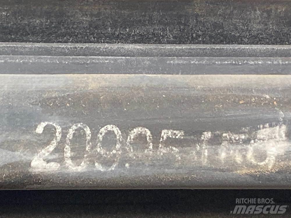 Volvo VNL 驾驶室与内部