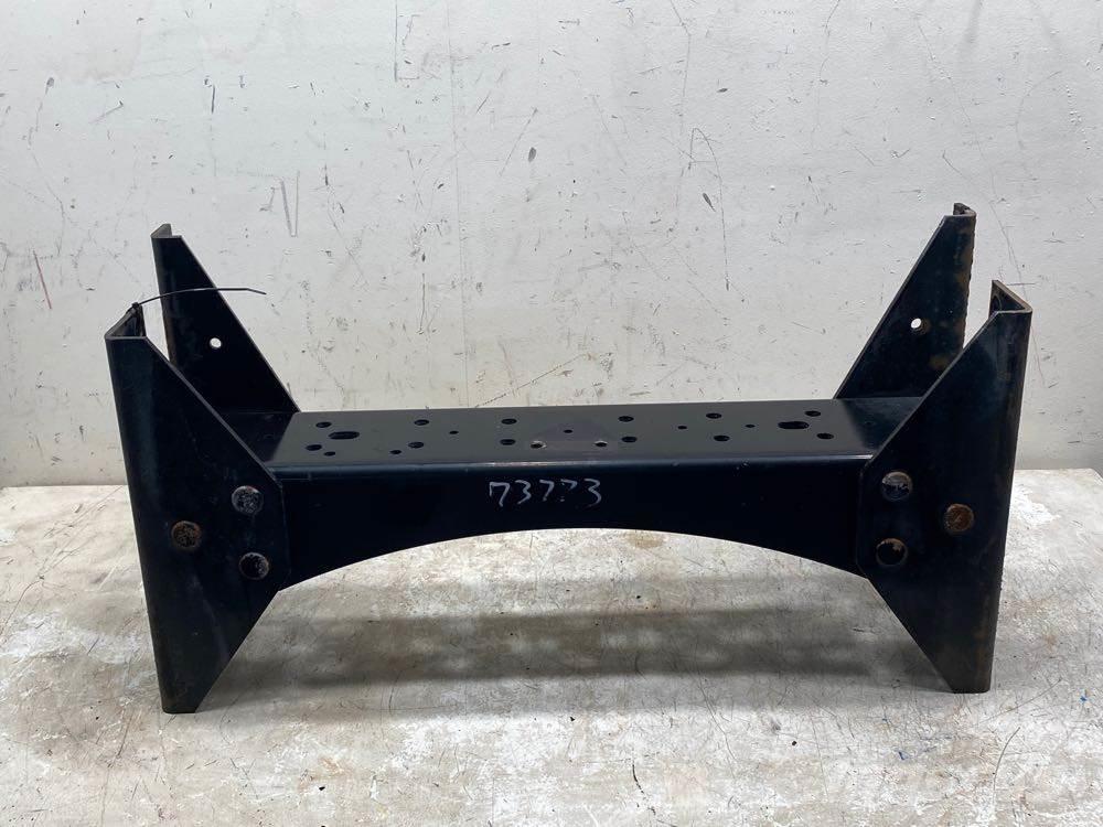 Volvo VNL 运输工具-其他