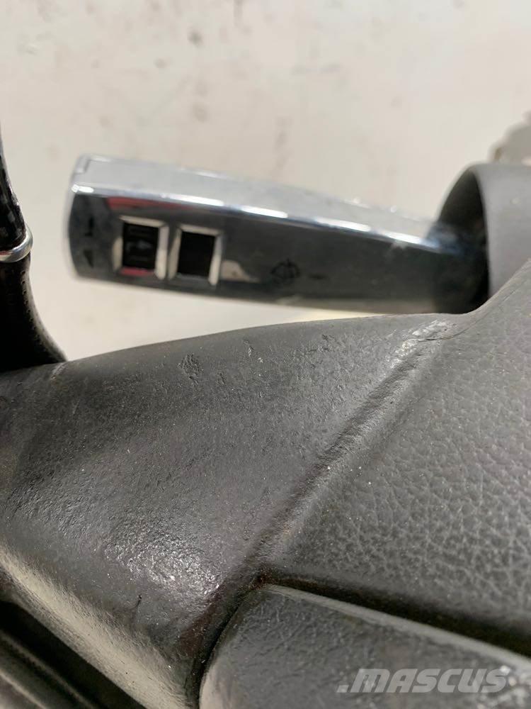 Volvo VNL 运输工具-其他