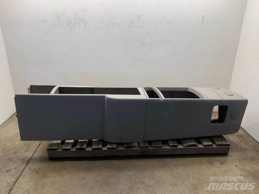 Volvo VNL 驾驶室与内部
