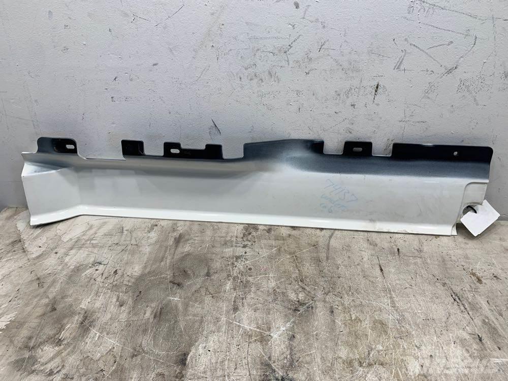 Volvo VNL 驾驶室与内部