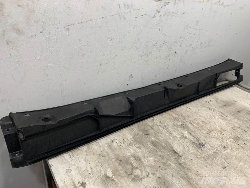 Volvo VNL 运输工具-其他