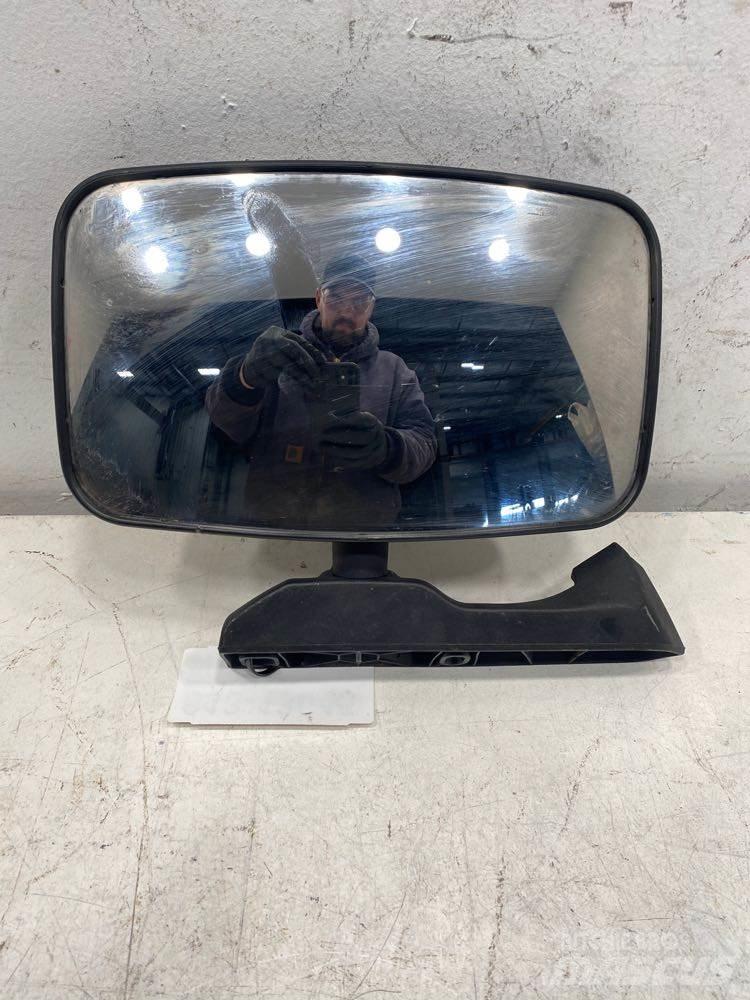 Volvo VNL 运输工具-其他
