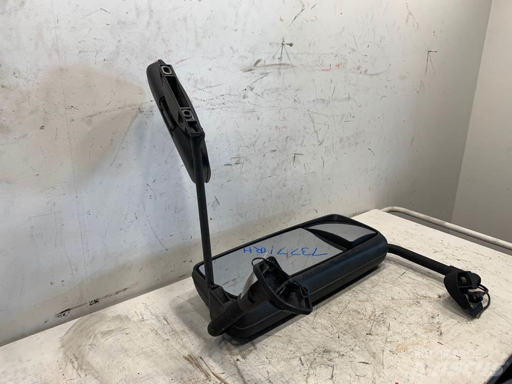 Volvo VNL 运输工具-其他