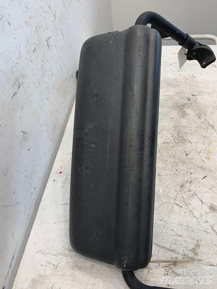 Volvo VNL 运输工具-其他