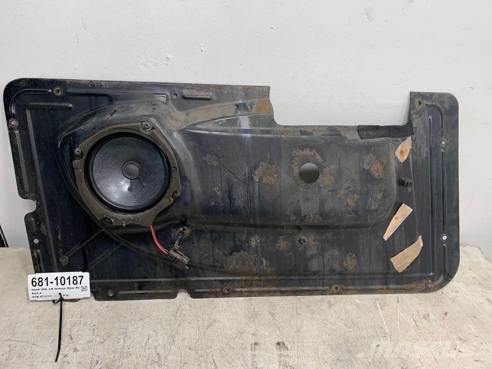 Volvo VNL 运输工具-其他