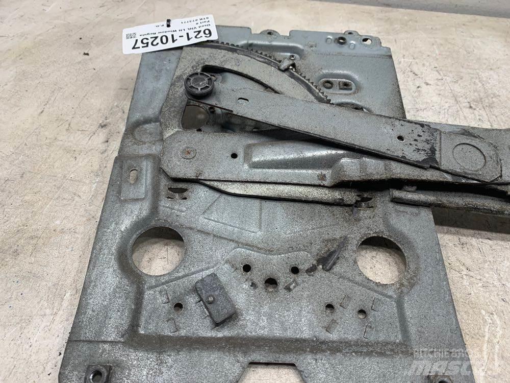 Volvo VNL 运输工具-其他