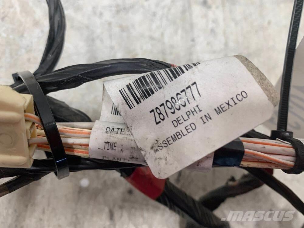 Volvo VNL 运输工具-其他