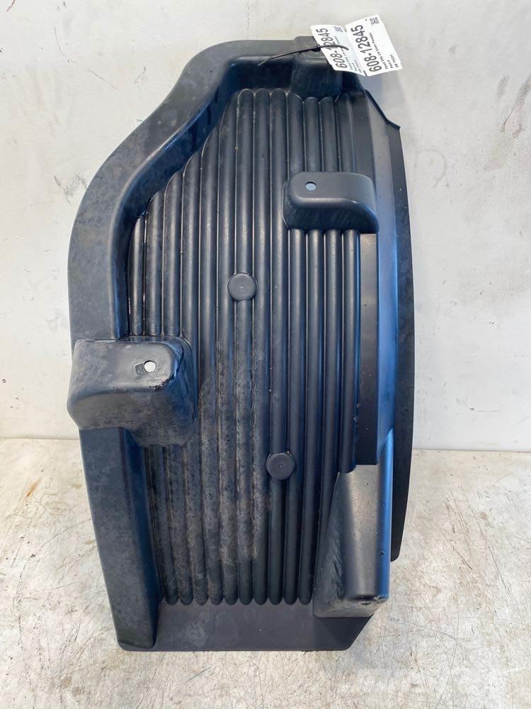 Volvo VNL 运输工具-其他