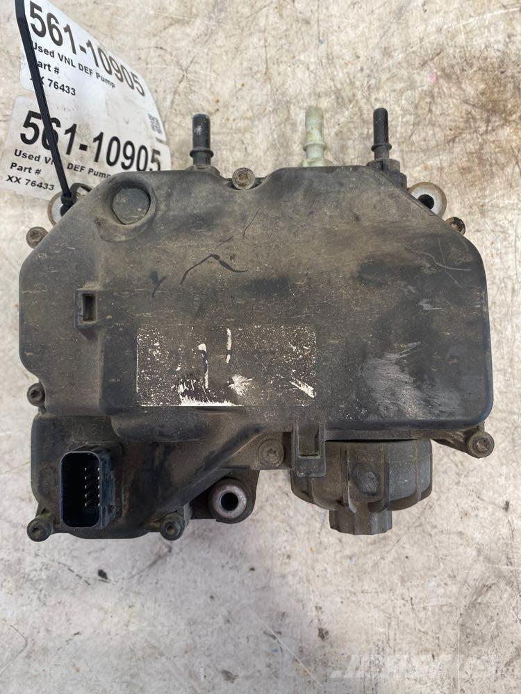 Volvo VNL 运输工具-其他