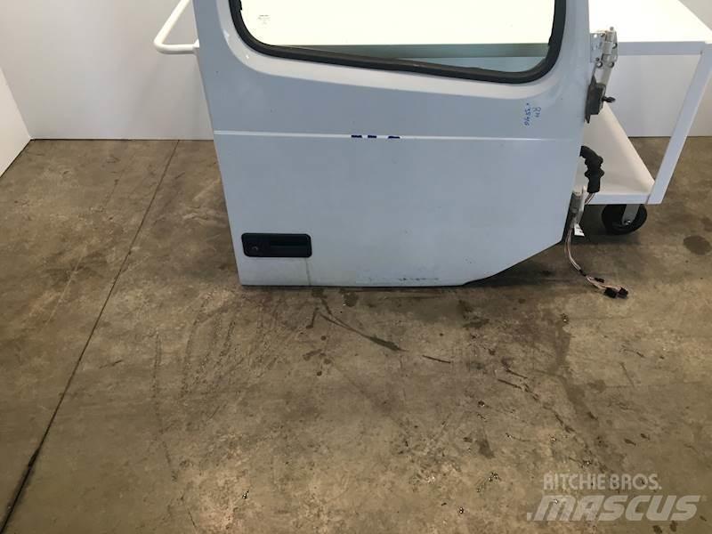 Volvo VNM 运输工具-其他