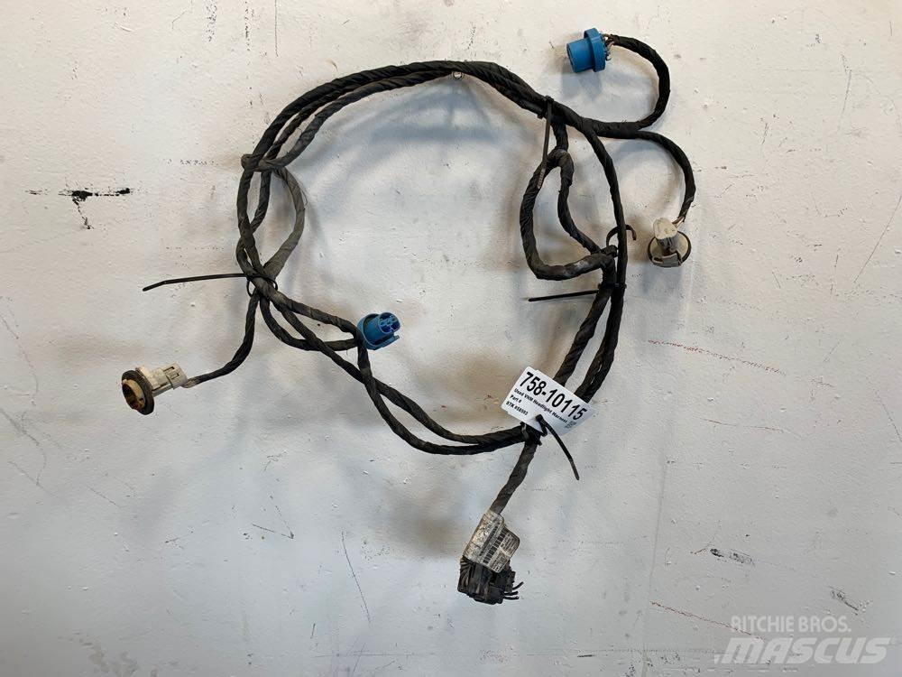 Volvo VNM 运输工具-其他