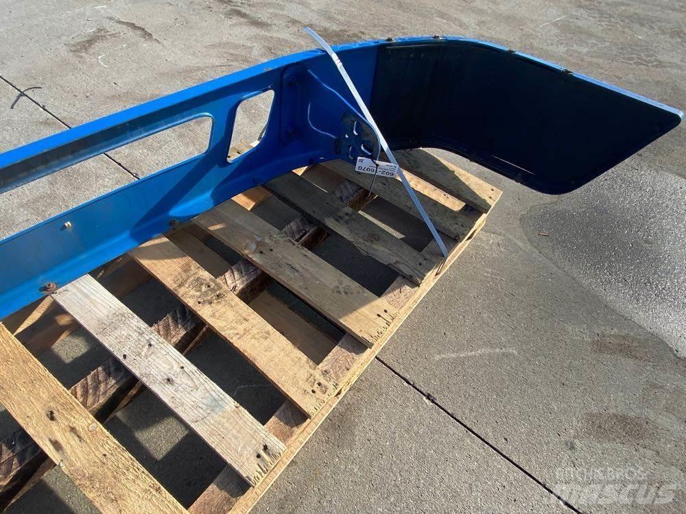 Volvo VNM 运输工具-其他