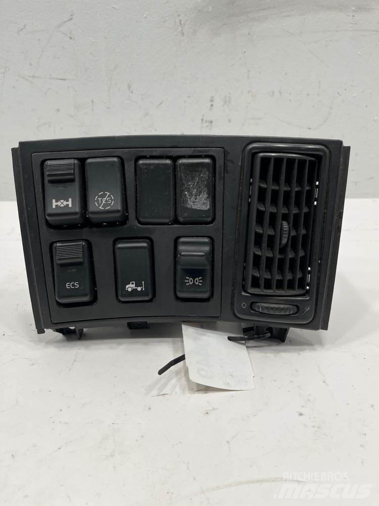 Volvo VNM 运输工具-其他