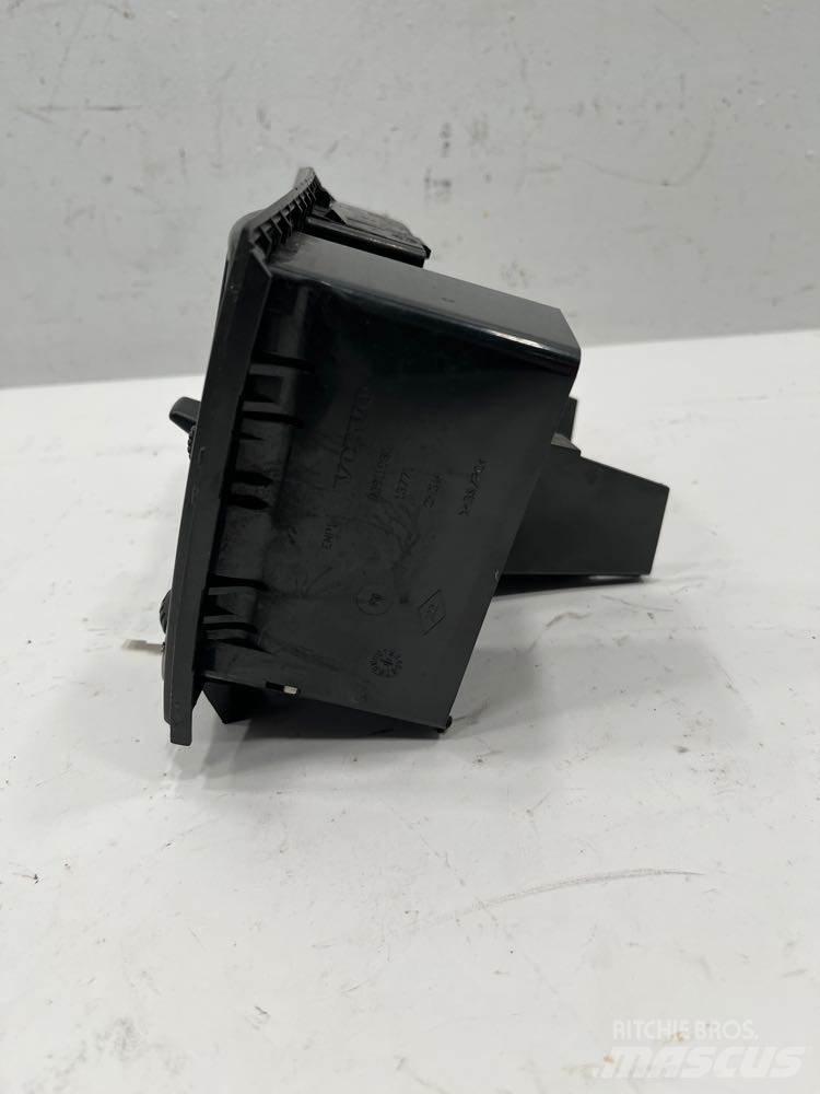 Volvo VNM 运输工具-其他