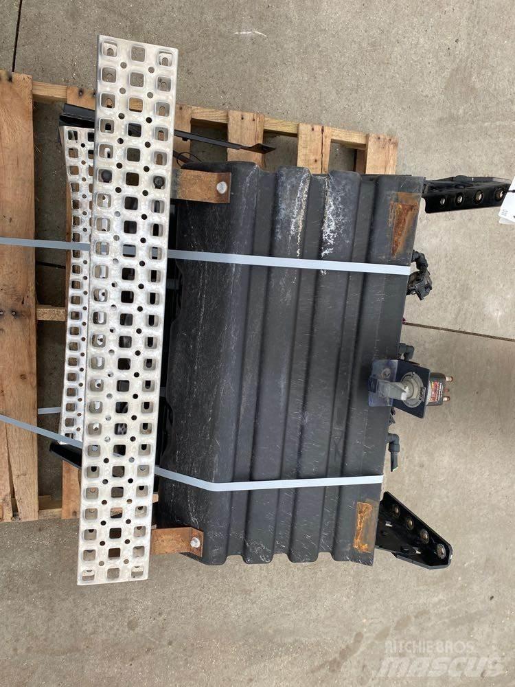 Volvo VNM 运输工具-其他