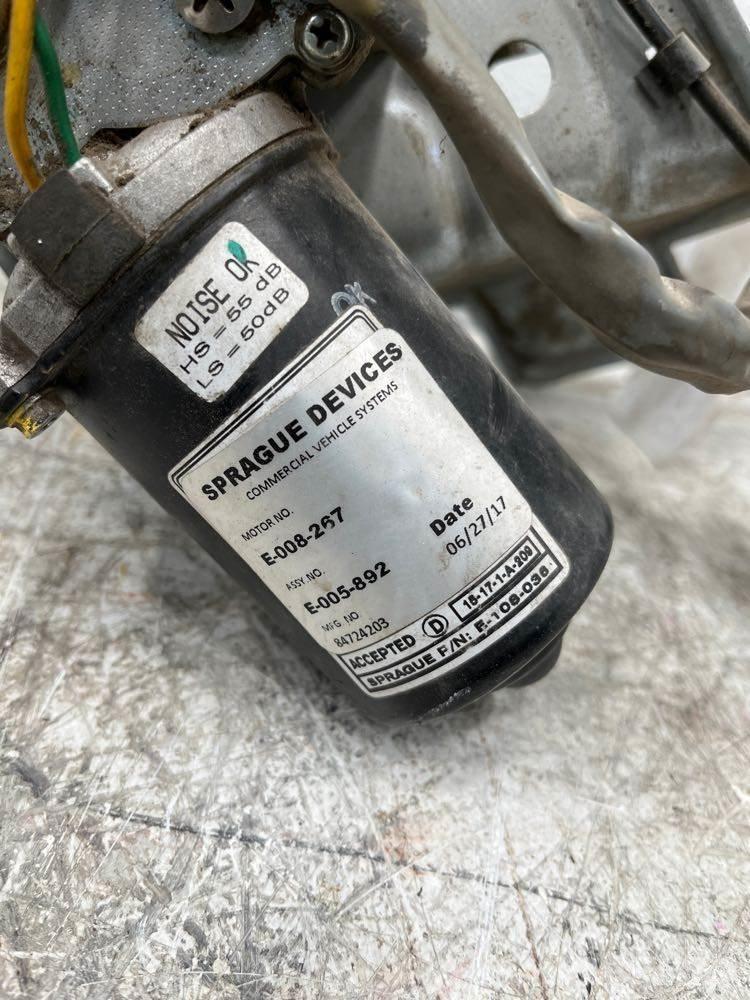 Volvo VNM 运输工具-其他