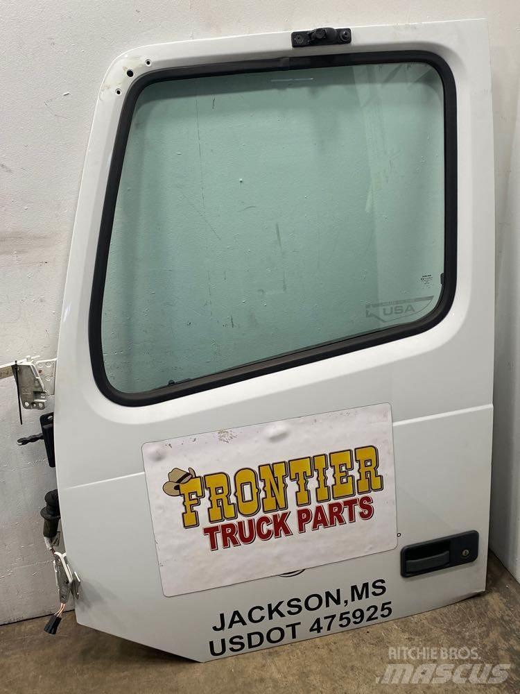 Volvo VNM 运输工具-其他