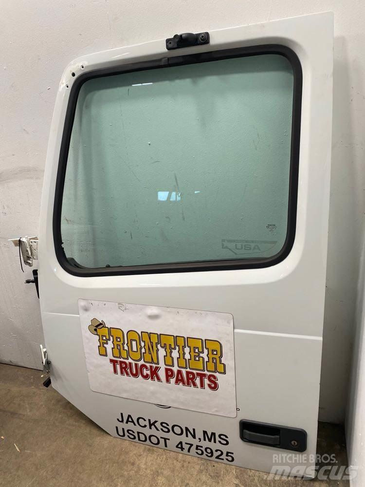 Volvo VNM 运输工具-其他