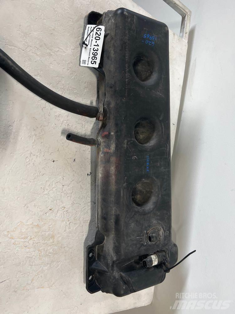 Volvo VNM 运输工具-其他