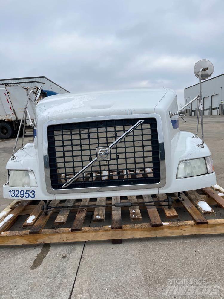 Volvo VNM 驾驶室与内部
