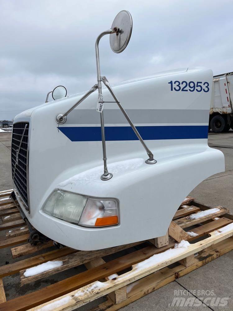 Volvo VNM 驾驶室与内部