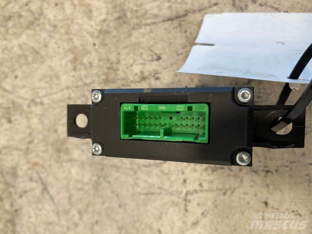 Volvo VNR 变速器
