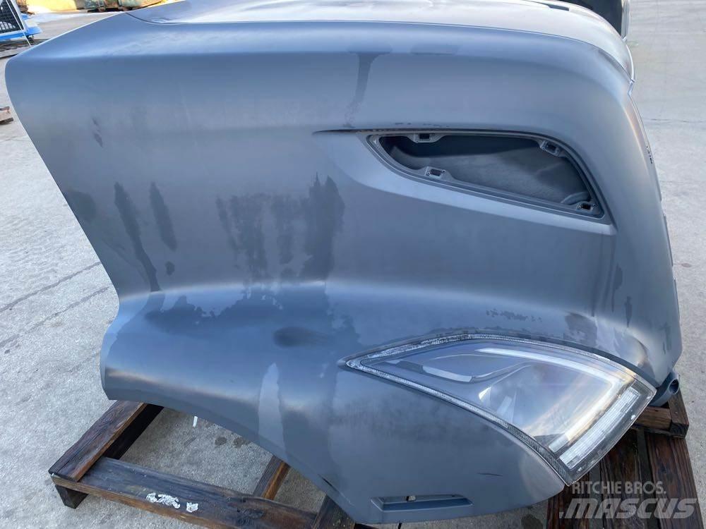 Volvo VNR 驾驶室与内部