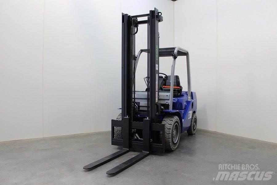 Cesab M 330 DV 柴油叉车