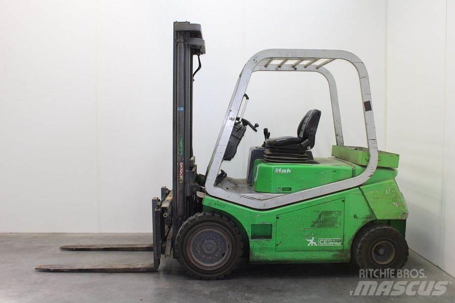 Cesab MAK 400 电动叉车
